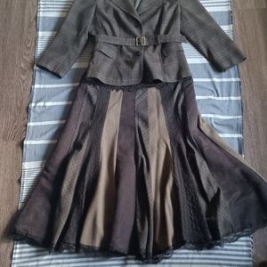 Brown A-line Women's Skirt w/ Matching Suit Jacket